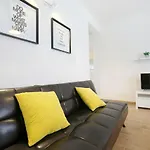 Niko Apartment *